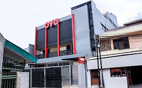 Oyo 137 Permata Tawakal